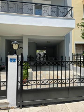 Kalimera Alimos Apartment Aten Exteriör bild